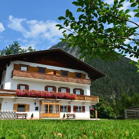 Haus Bergesblick Apartment Leutasch Exterior photo