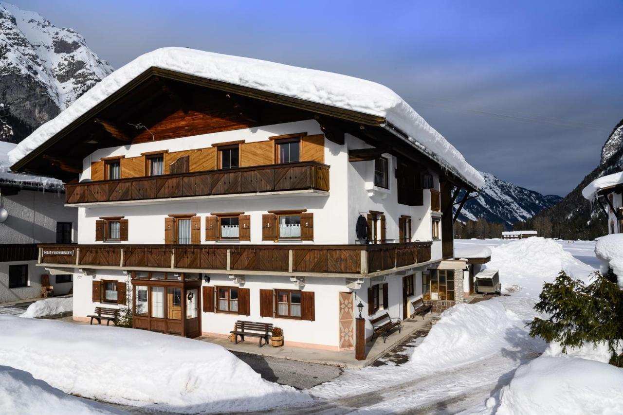 Haus Bergesblick Apartment Leutasch Exterior photo